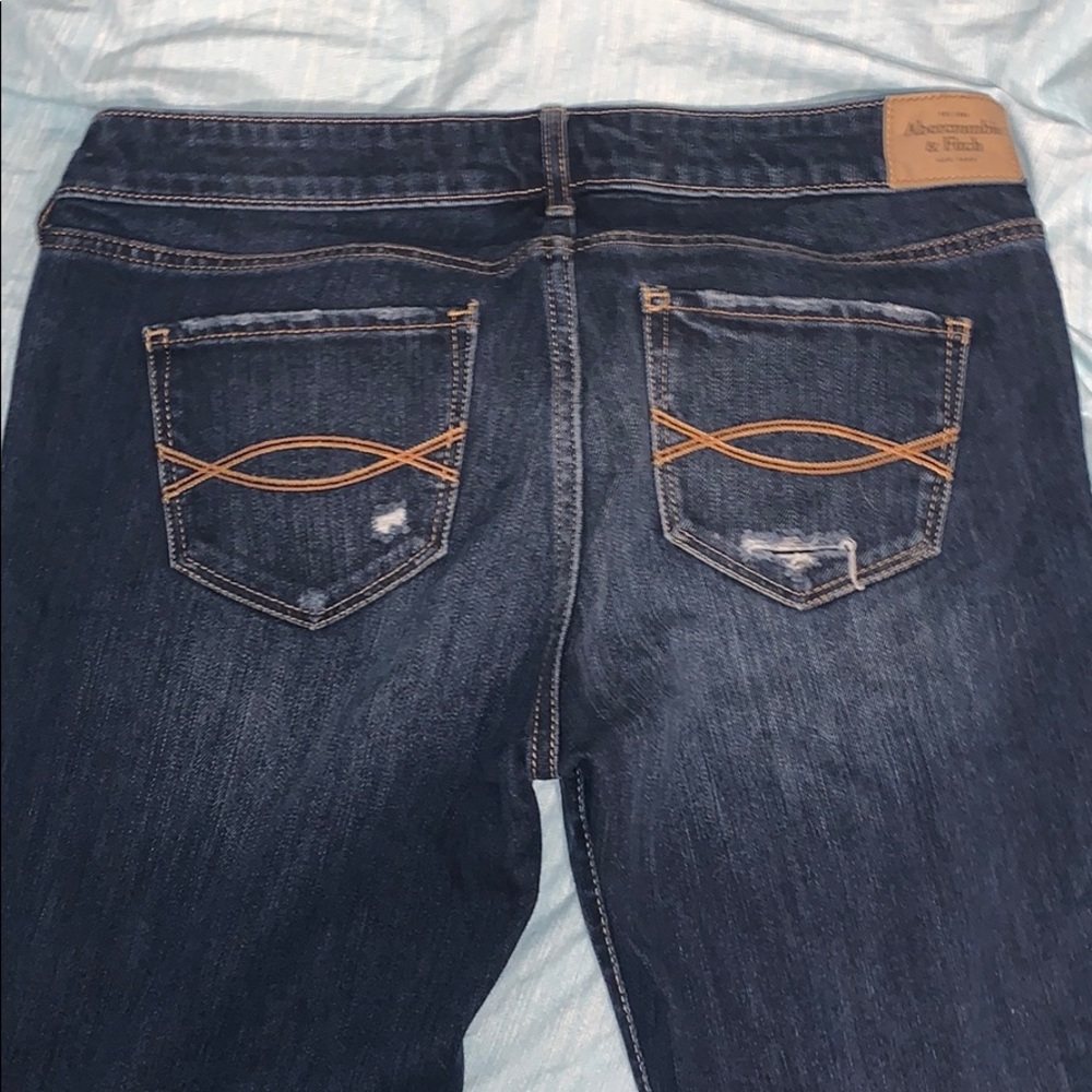 Abercrombie & Fitch Women’s Straight Leg Jeans